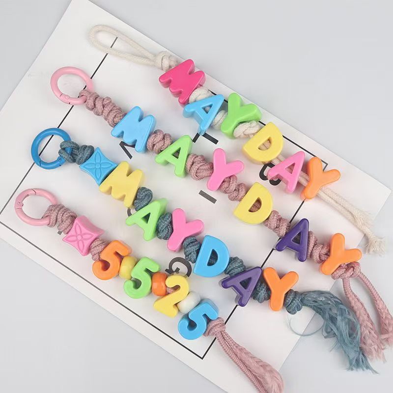 Custom Name Keyring 1-7 Letter - огляд і ціна Initial Ring Custom