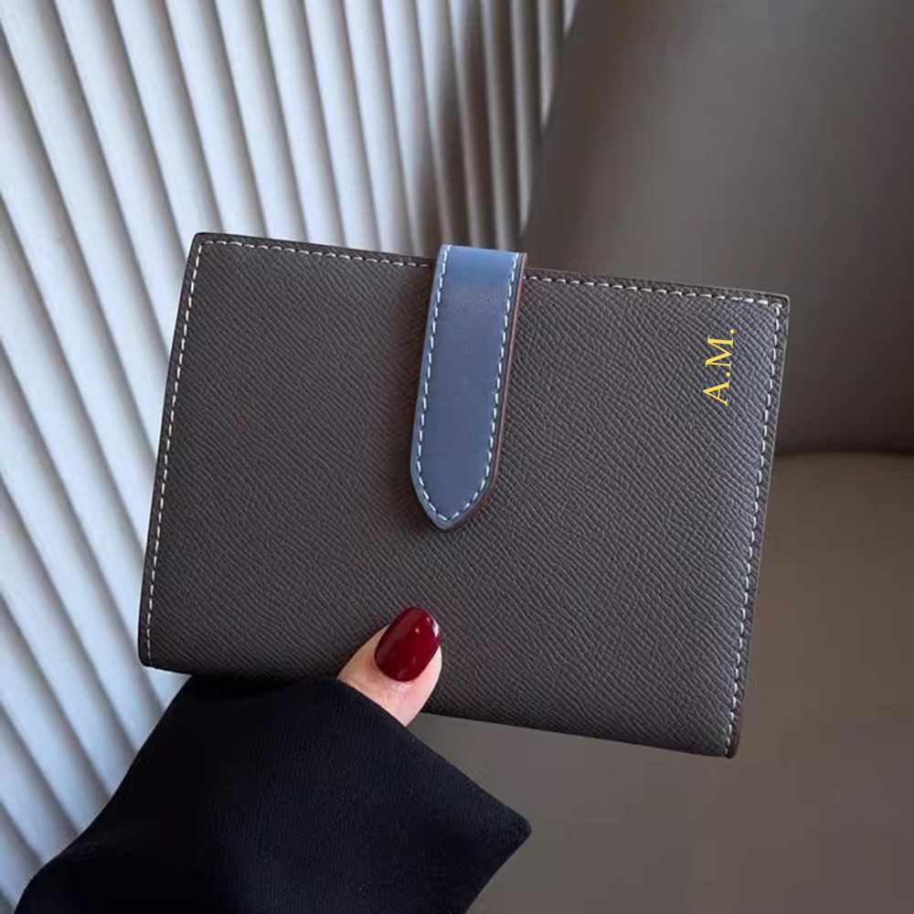 Luxury EPI Leather Travel Pass - огляд і ціна Personalized Name Box