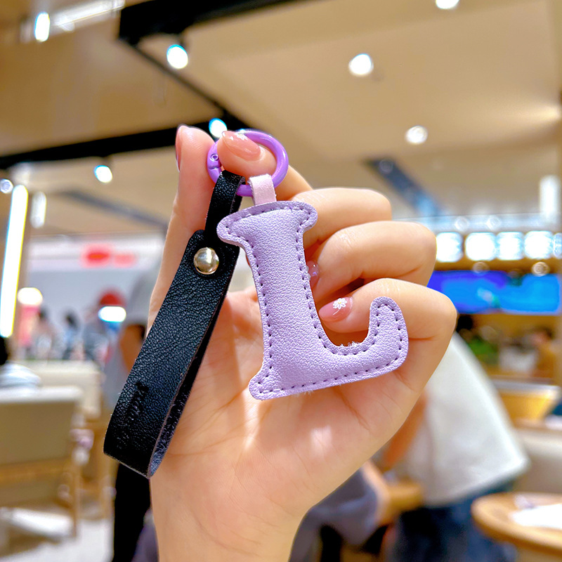 Creative PU Leather 26 Letter  - огляд і ціна Monogram Keychain Leather