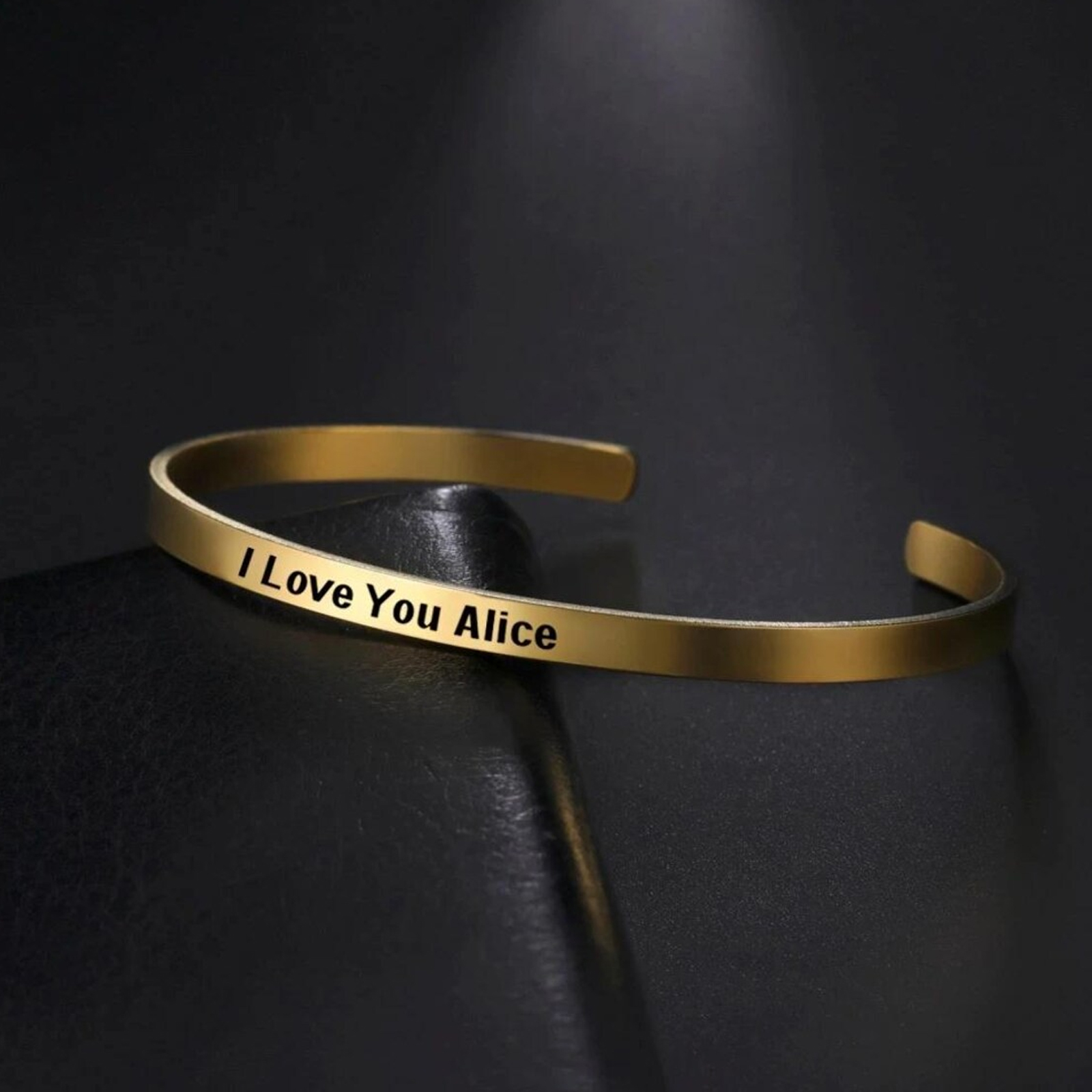 Lemegeton Engraved Name Bracel - огляд і ціна Coordinates Bracelet