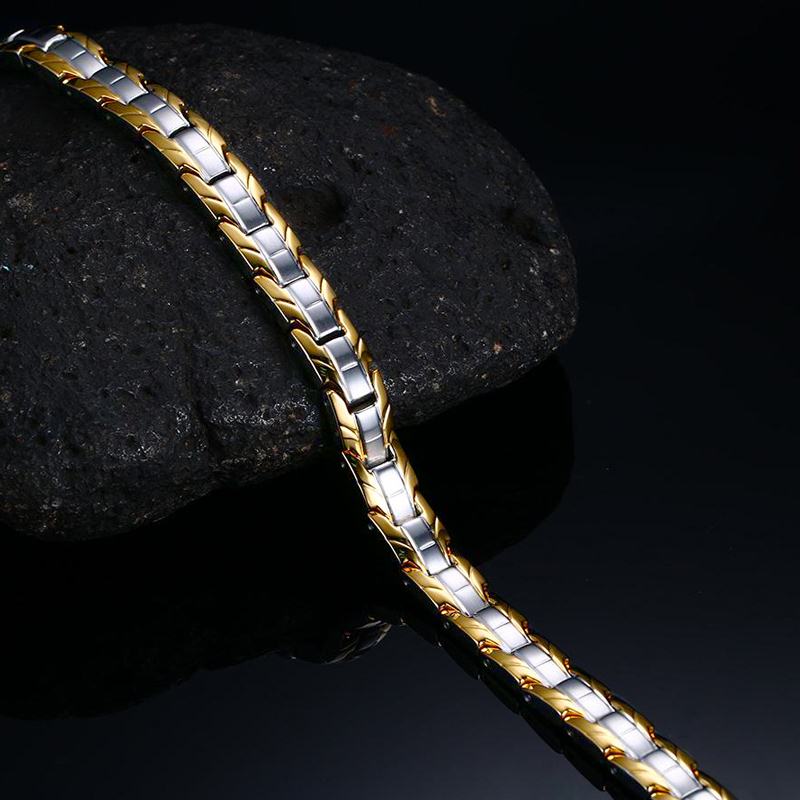 Vinterly Magnetic Bracelet Hea - огляд і ціна Coordinates Bracelet