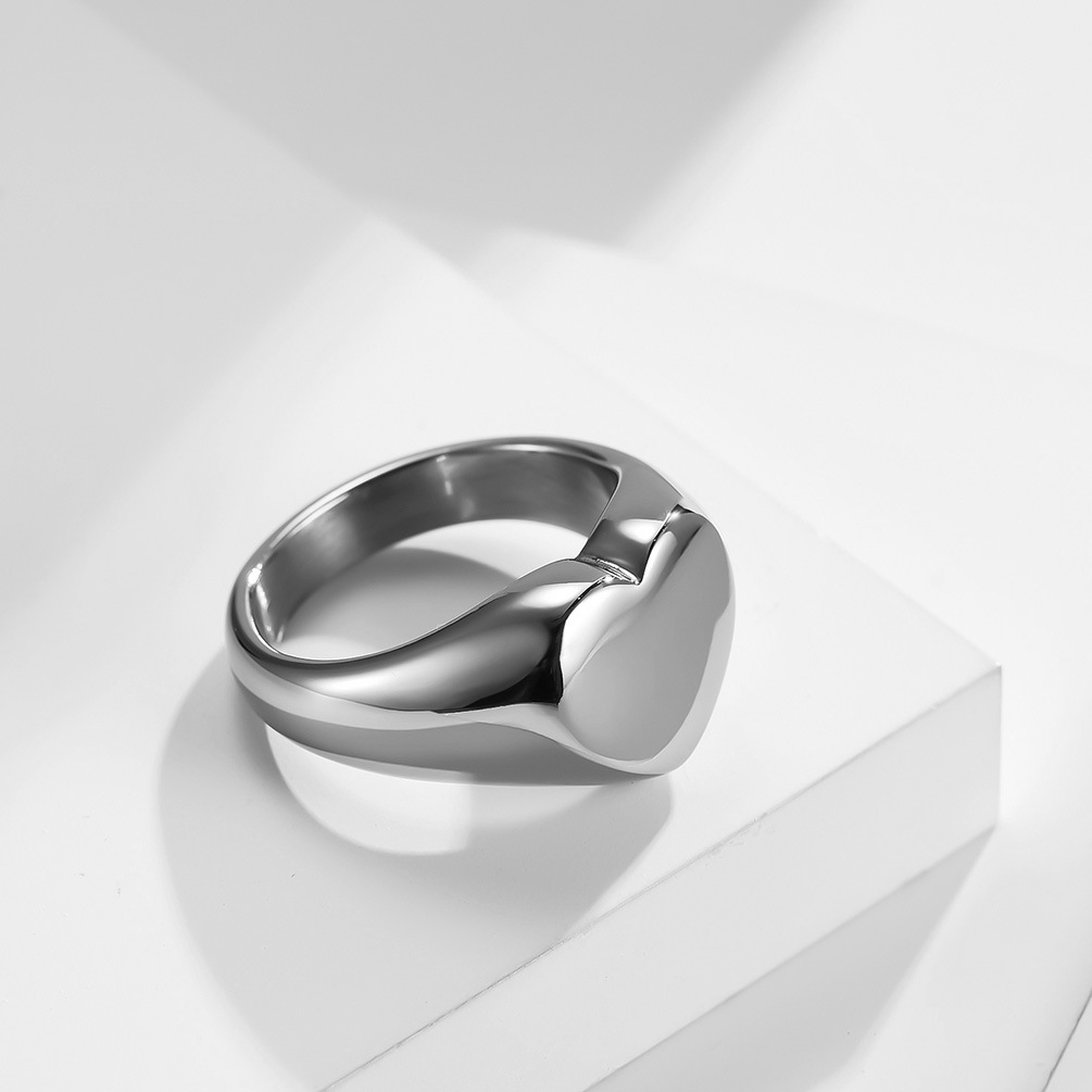 Customized Women Signet Ring C - огляд і ціна Initial Ring Custom